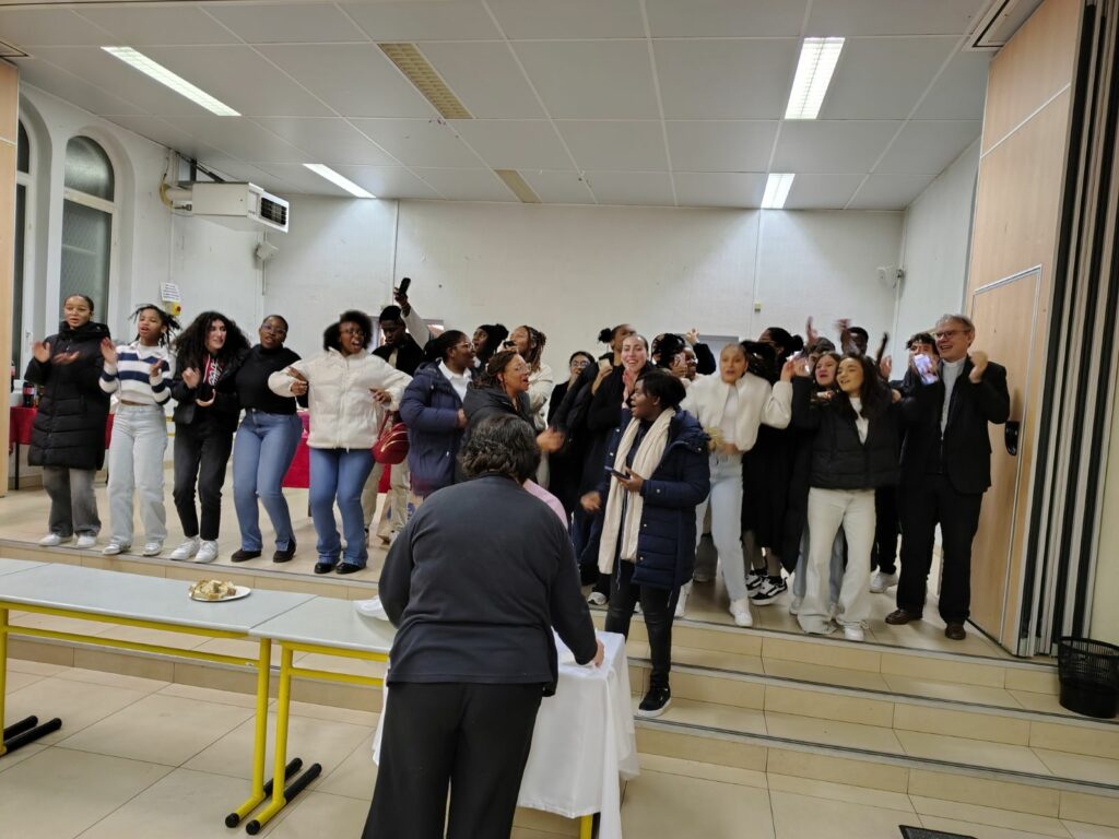 11 Janvier 2025 Visite Pastorale _Soirée des Jeunes de Villeneuve-le-Roi